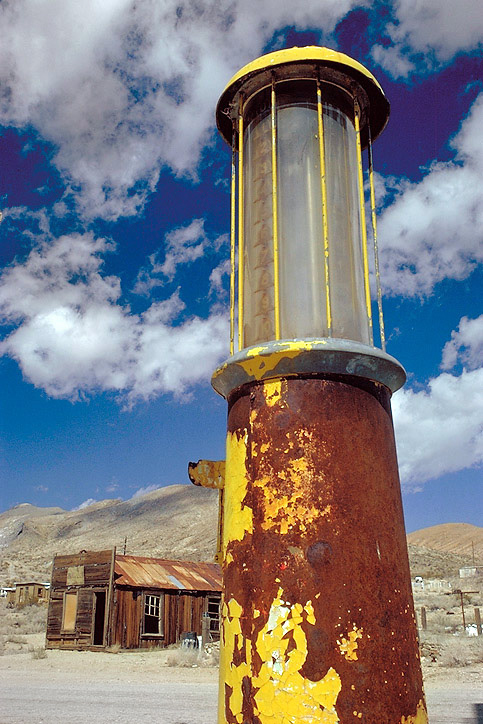 Gas Pump - Darwin Ghost Town